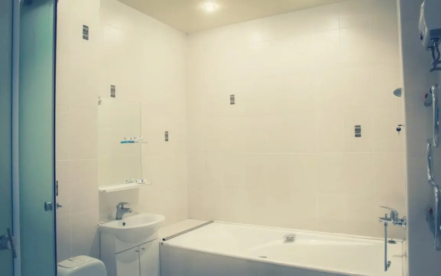 Sky City Hostel