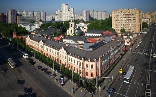 Гостиница Pokrov Convent в Москве отзывы, цены и фото номеров - забронировать гостиницу Pokrov Convent онлайн Москва парковка