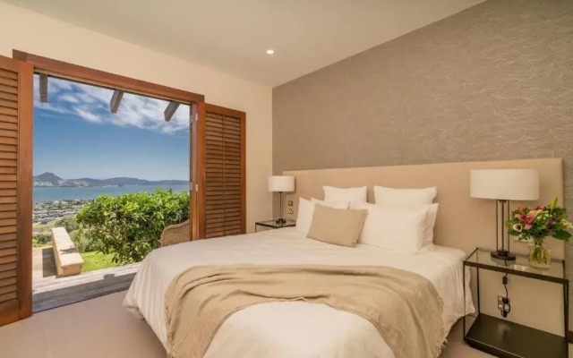Shakespeare Cliff Lodge