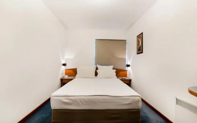 Hotel Duke Romana