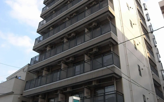 Отель Weekly Inn Minami Fukuoka Фукуока вид на фасад