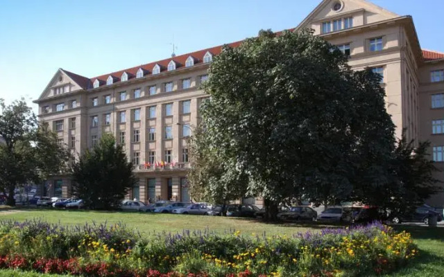 Hotel Dap Прага вид на фасад