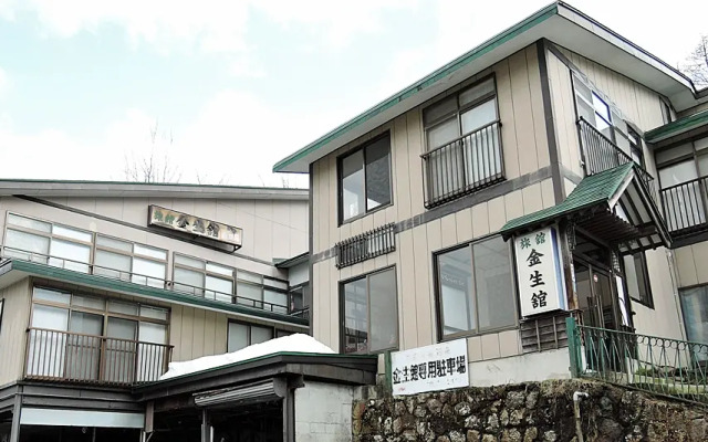 Отель Hijiori Onsen Kinseikan Синдзё вид на фасад