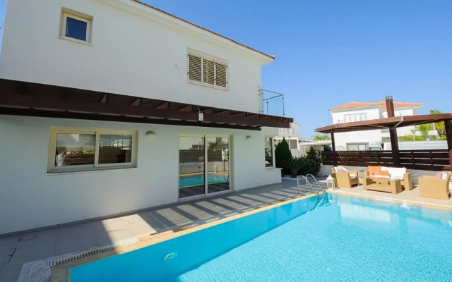 Отель Oceanview Villa 022 Кипр, Протарас - отзывы, цены и фото номеров - забронировать отель Oceanview Villa 022 онлайн бассейн