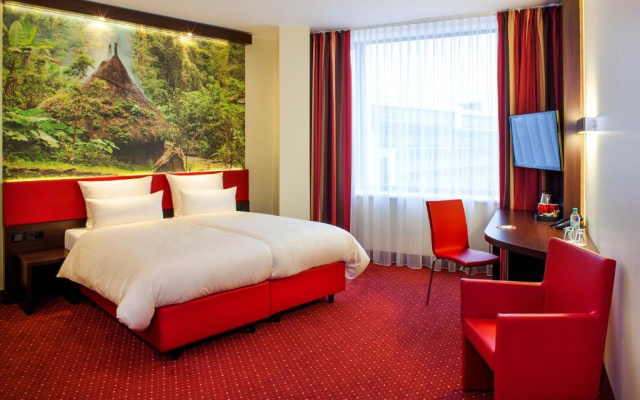 Plaza Premium Berlin Kurfürstendamm