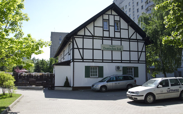 Гостиница Gasthaus Deutsches-Eck Moskau парковка