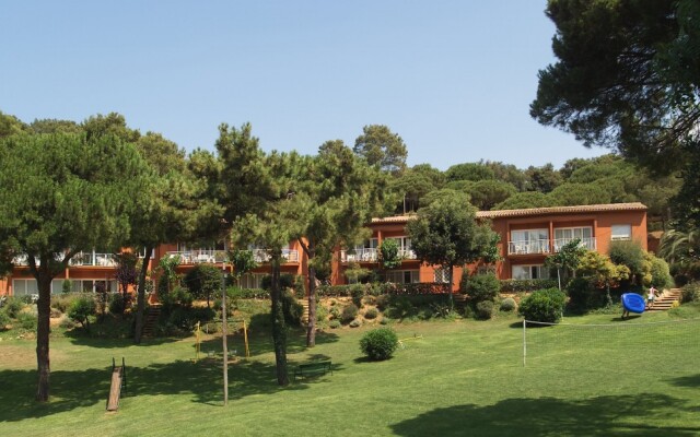 Отель Albamar Apartaments Испания, Льорет-де-Мар - 1 отзыв об отеле, цены и фото номеров - забронировать отель Albamar Apartaments онлайн
