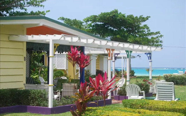Отель 3 Br Waterfront Villas - Ocho Rios - Prj 1301 Ямайка, Очо-Риос - отзывы, цены и фото номеров - забронировать отель 3 Br Waterfront Villas - Ocho Rios - Prj 1301 онлайн