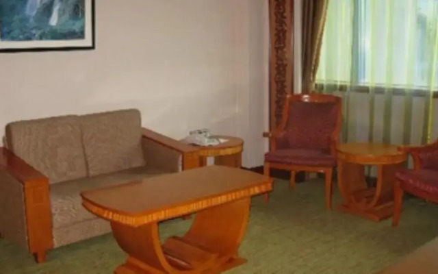The Centrepoint Hotel