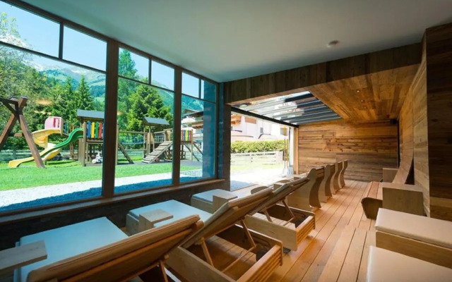 Hotel Alpina