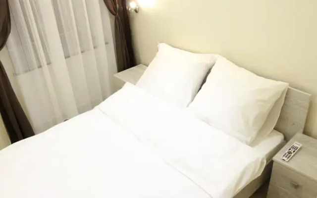 CIello Hostel