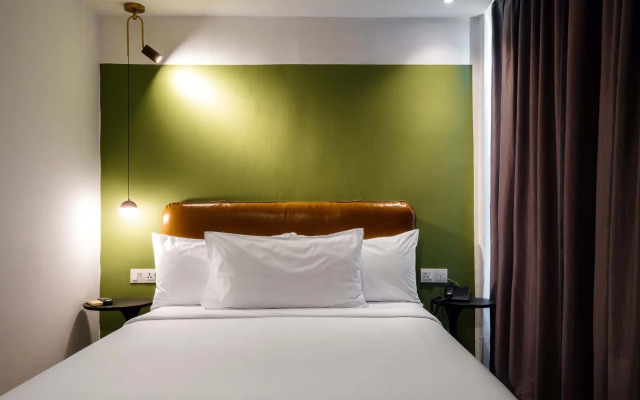 Standard Double room (full double bed) · The Bayou Hotel Langkawi — photo 2