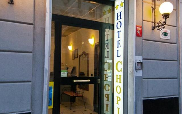 Hotel Chopin Генуя вид на фасад