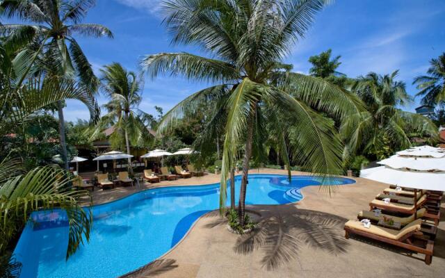 Отель Pinnacle Samui Resort бассейн