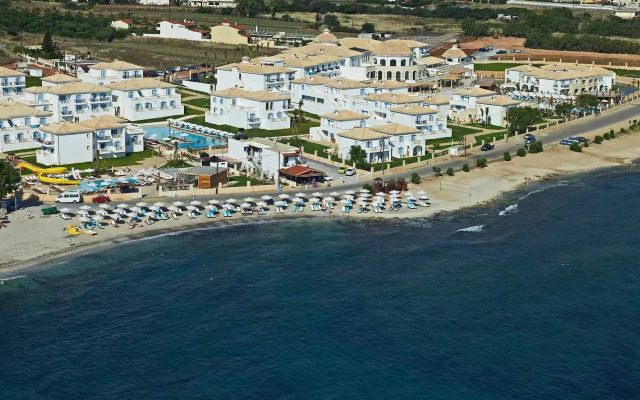 Отель Mitsis Laguna Resort & Spa пляж
