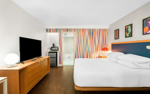 Отель Signature Inn