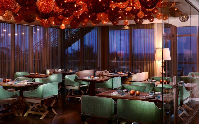 Solé Miami, A Noble House Resort