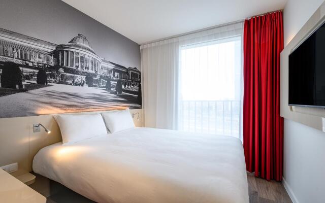 Отель B&B Hotel Brussels Centre Gare du Midi Бельгия, Брюссель - отзывы, цены и фото номеров - забронировать отель B&B Hotel Brussels Centre Gare du Midi онлайн комната для гостей
