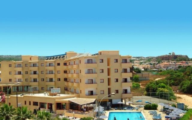 Tropical Dreams Hotel Apartments Протарас вид на фасад