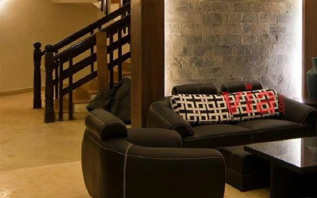 Nagoa Grande Resort and Spa