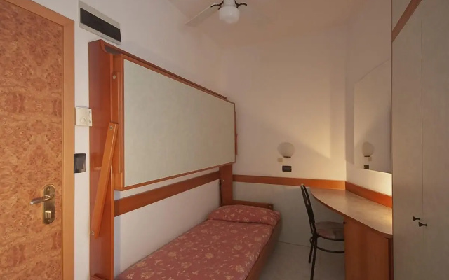Отель Dasamo Dada Hotels