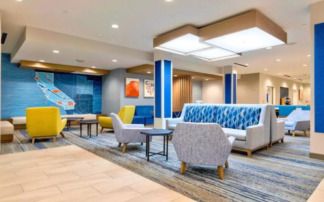Holiday Inn Express & Suites Ontario - Chino Hills by IHG