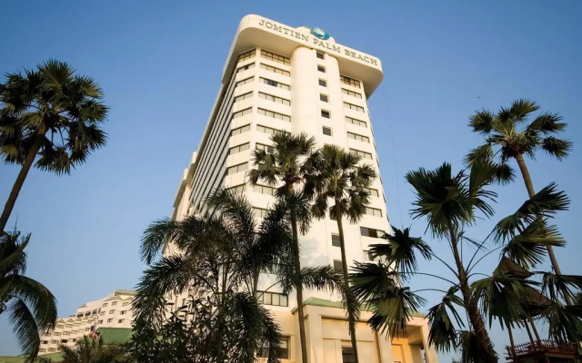 Jomtien Palm Beach Hotel And Resort вид на фасад