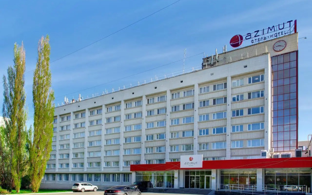 Гостиница Азимут Отель Уфа в Уфе - забронировать гостиницу Азимут Отель Уфа, цены и фото номеров вид на фасад