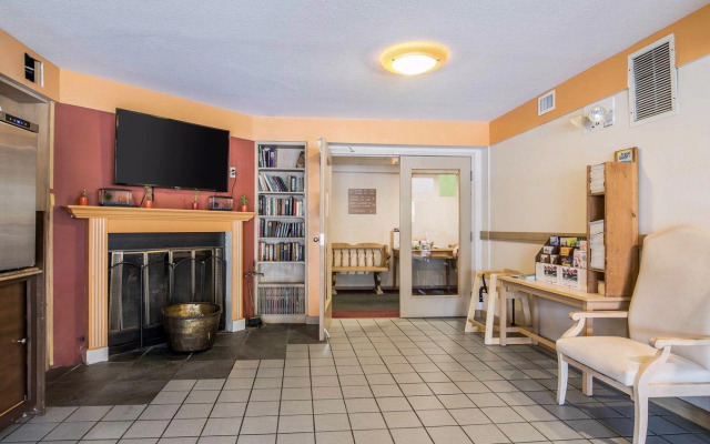 Econo Lodge