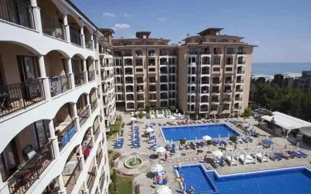 Отель Апарт-отель Bendita Mare Болгария, Золотые пески - отзывы, цены и фото номеров - забронировать отель Апарт-отель Bendita Mare онлайн пляж