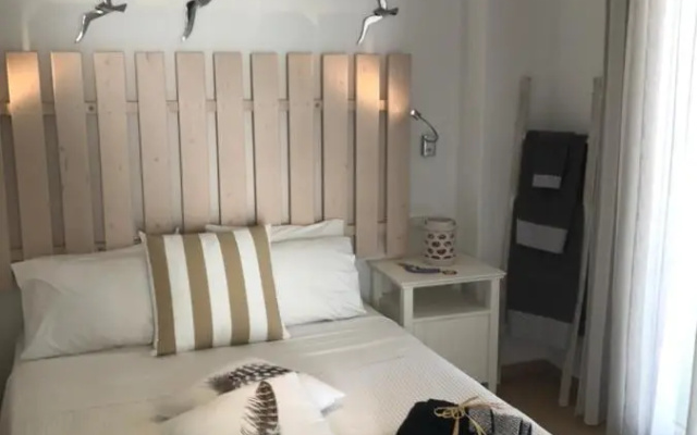 Yanna Asteri Suites