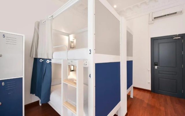 The Central House Barcelona Gracia - Hostel