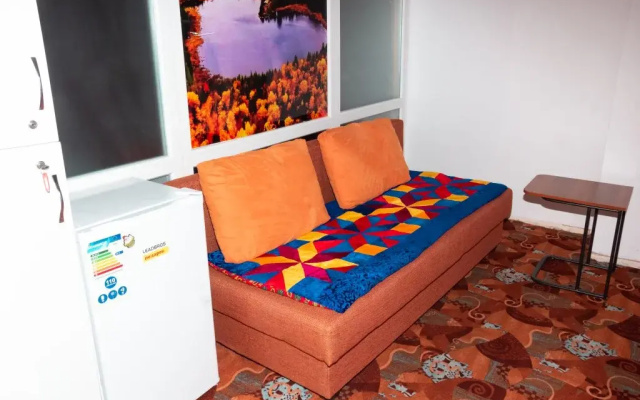 Super Hostel
