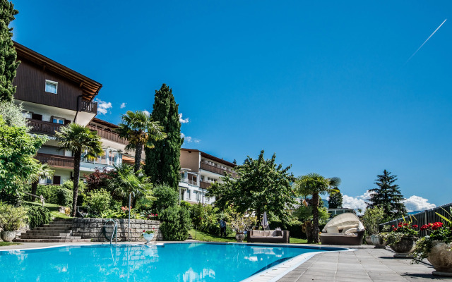 Hotel Walter Сцена бассейн