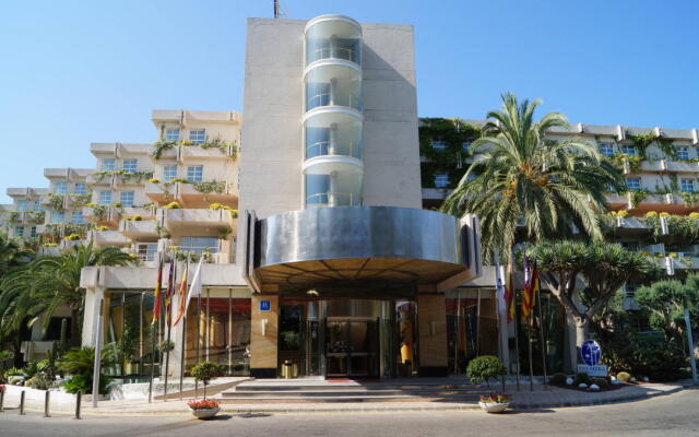 Отель Palmira Beach развлечения
