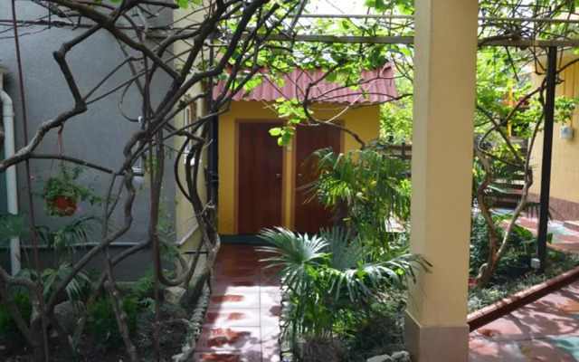 Гостиница Guest House Kseniya балкон