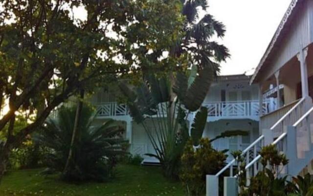 Hotel Acaya