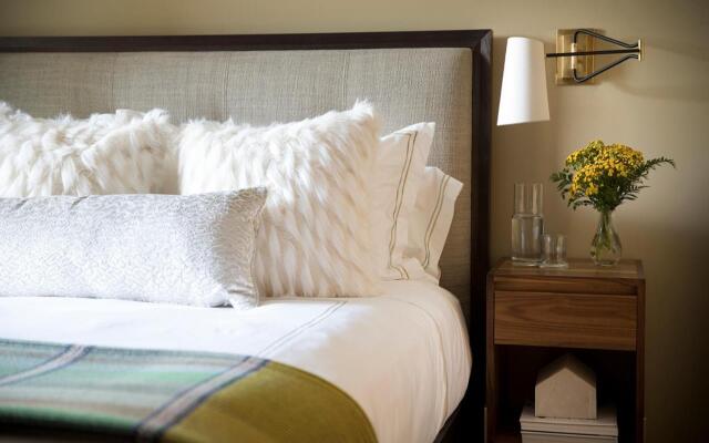 Snowmass Viceroy Studio