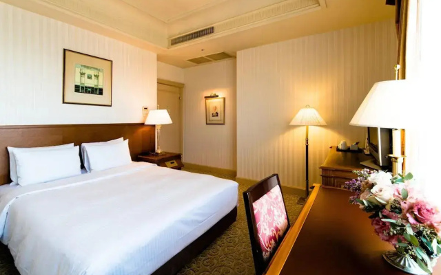 Отель RIHGA Royal Hotel Tokyo