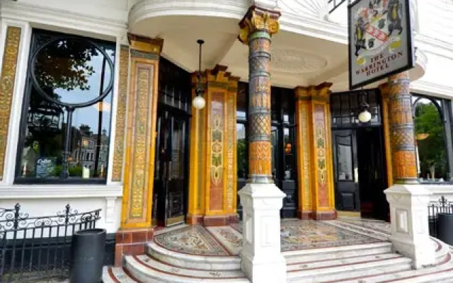 The Warrington Hotel вид на фасад