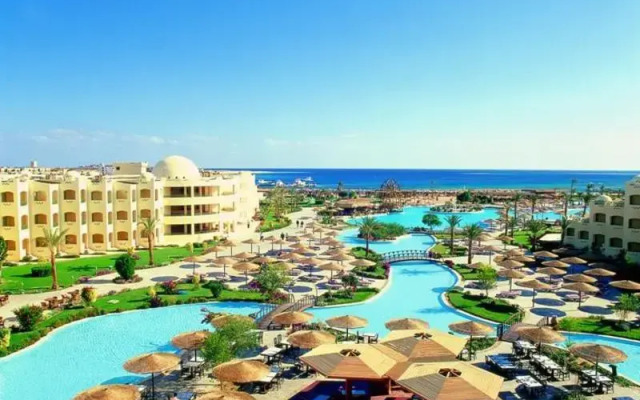Отель Tia Heights Makadi Bay (Formerly Le Meridien Makadi Bay) пляж