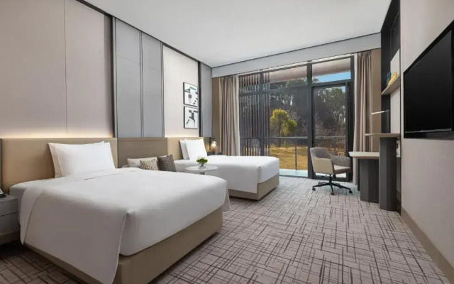Отель Crowne Plaza Quzhou by IHG