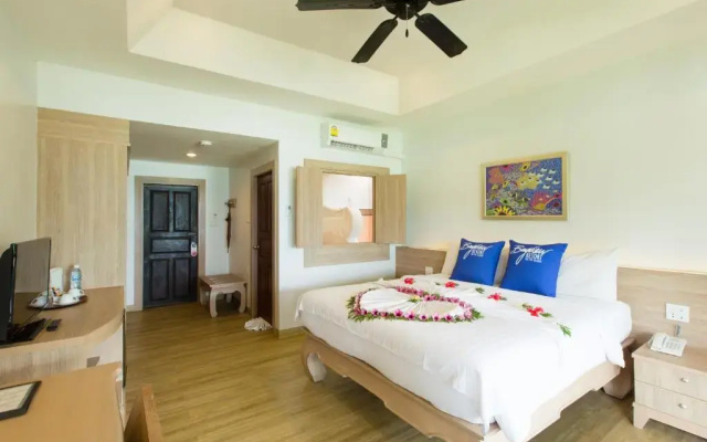 Phi Phi Bayview & Premier Resort
