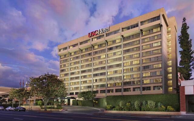 Отель USC Hotel США, Лос-Анджелес - отзывы, цены и фото номеров - забронировать отель USC Hotel онлайн вид на фасад