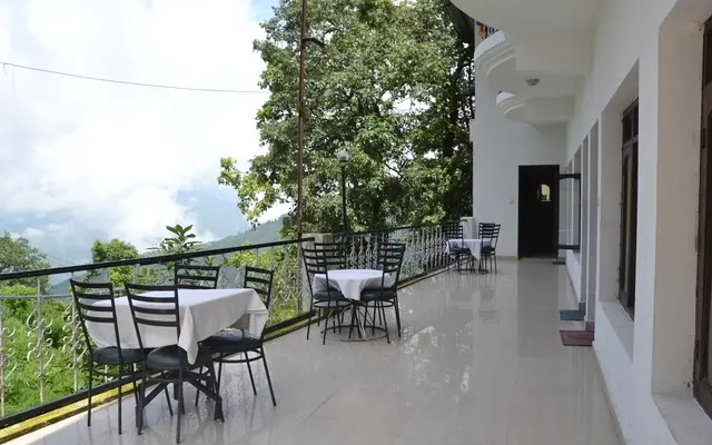 Hotel Peak View