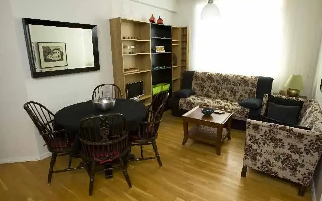 Kallis Apartments