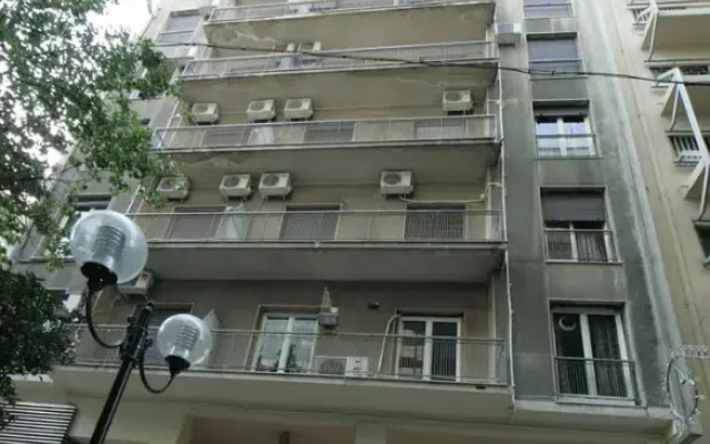 Отель Alma вид на фасад