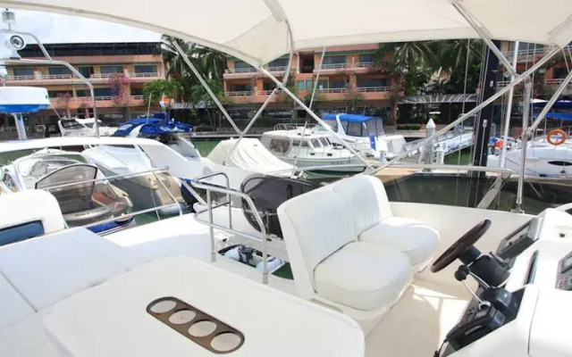 Princess Yacht PH4451