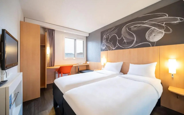 B&B HOTEL Amiens Centre Cathédrale