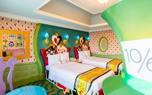 Tokyo Disneyland Hotel